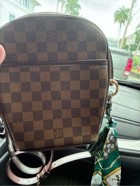 Louis Vuitton Damier Ipanema PM Crossbody